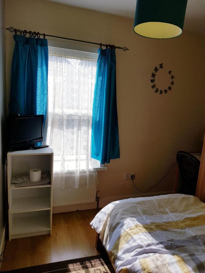 New Cross House Appartement Wolverhampton Buitenkant foto