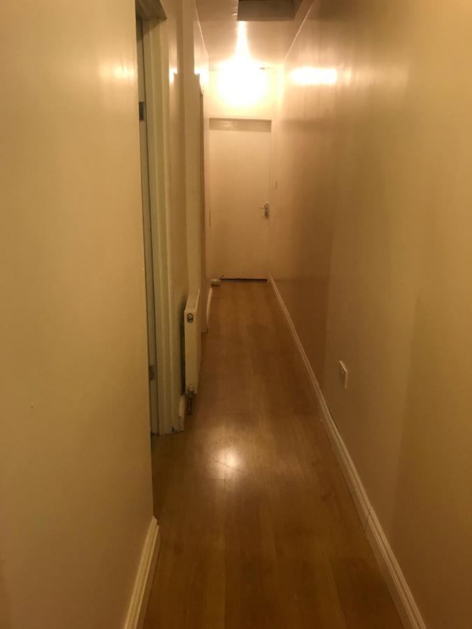 New Cross House Appartement Wolverhampton Buitenkant foto